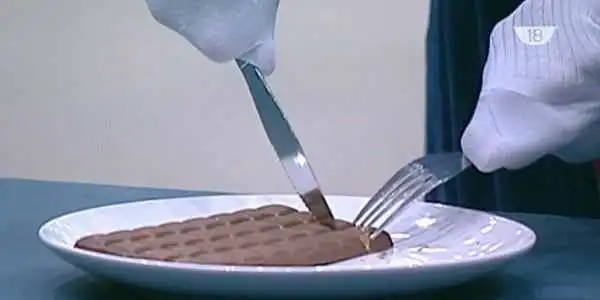 #BBNaija: Day 52 – Bisola Disqualified in Chocolate Game, Efe Lost, What’s Really going on Between TBoss, TTT & Bisola + More Highlights